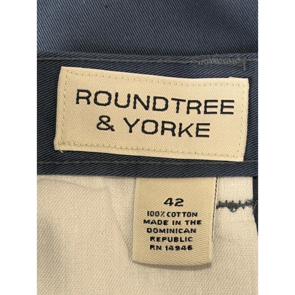 Roundtree & Yorke Mens Navy Blue Pleated Easy Care Twill Shorts 42 NWT S35HR701